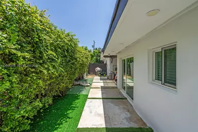[Address not provided], Biscayne Park, FL 33161 - Photo 26