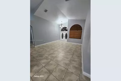 3187 SW 143 Pl, Miami, FL 33175 - Photo 4
