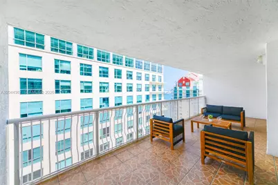 1200 Brickell Bay Dr #3614, Miami, FL 33131 - Photo 20