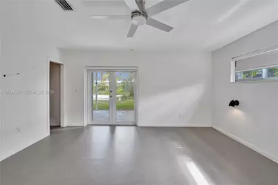 4311 Hayes St, Hollywood, FL 33021 - Photo 38