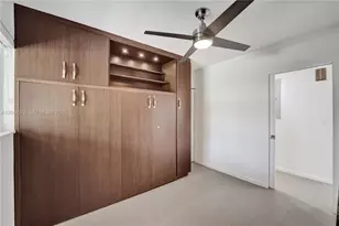4311 Hayes St, Hollywood, FL 33021 - Photo 36