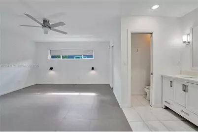 4311 Hayes St, Hollywood, FL 33021 - Photo 42
