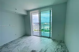 253 NE 2nd St, Miami, FL 33132 - Photo 10