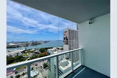 253 NE 2nd St #2409, Miami, FL 33132 - Photo 14