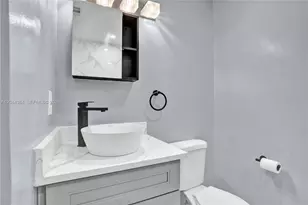 611 SW 76th Terrace, North Lauderdale, FL 33068 - Photo 28