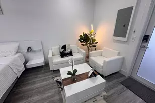 3265 SW 153rd Pl, Miami, FL 33185 - Photo 2