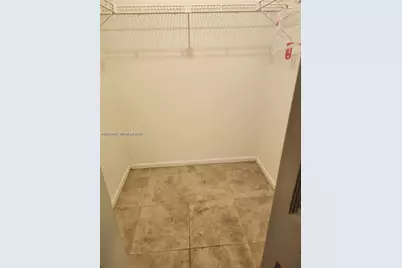 5750 NW 64th Ave #303, Tamarac, FL 33319 - Photo 6