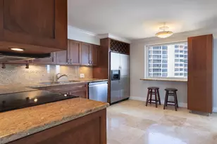 1627 Brickell Ave, Miami, FL 33129 - Photo 14