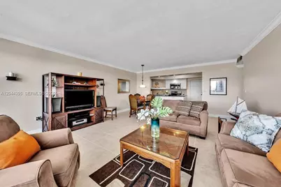 3111 N Ocean Dr #904, Hollywood, FL 33019 - Photo 8