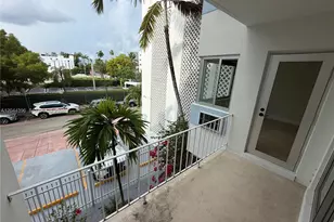 641 Espanola Way, Miami Beach, FL 33139 - Photo 4