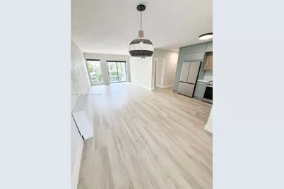 641 Espanola Way #17, Miami Beach, FL 33139 - Photo 1