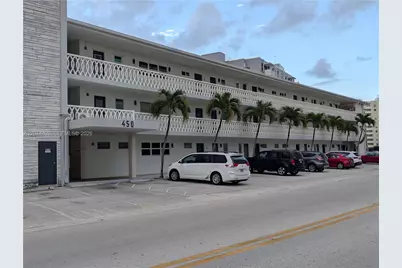 450 Golden Isles Dr #2H, Hallandale Beach, FL 33009 - Photo 22