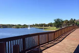 2464 Centergate Dr, Miramar, FL 33025 - Photo 16
