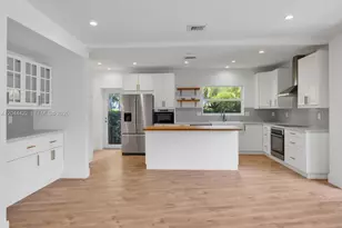 1411 NE 101st St, Miami Shores, FL 33138 - Photo 8