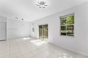 4669 NW 118th Ave, Coral Springs, FL 33076 - Photo 8