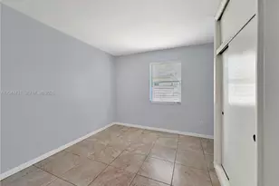 533 NW 15th Way, Fort Lauderdale, FL 33311 - Photo 12