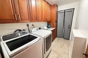 45 SE 14th St, Dania Beach, FL 33004 - Photo 12