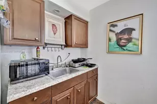 45 SE 14th St, Dania Beach, FL 33004 - Photo 20
