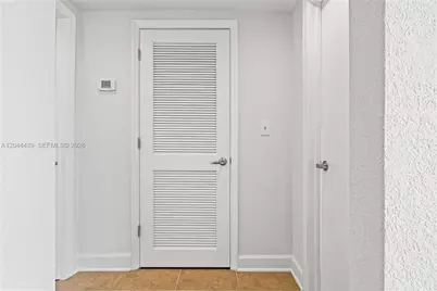 401 69th St #1012, Miami Beach, FL 33141 - Photo 24