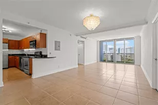 401 69th St, Miami Beach, FL 33141 - Photo 6