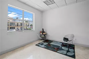 401 69th St, Miami Beach, FL 33141 - Photo 12