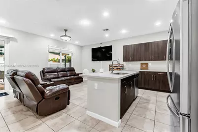 13361 SW 274th Ter, Homestead, FL 33032 - Photo 12