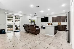 13361 SW 274th Terrace, Homestead, FL 33032 - Photo 8