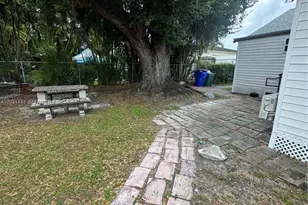 3271 (Rear 1-Bedroom) NW 15th St, Miami, FL 33125 - Photo 18