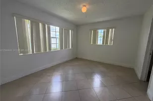7395 Garfield St, Hollywood, FL 33024 - Photo 2