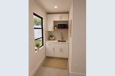 [Address not provided], North Miami Beach, FL 33162 - Photo 2