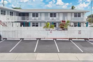 4658 Bougainvilla Dr, Lauderdale by the Sea, FL 33308 - Photo 6