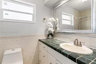 [Address not provided], Oakland Park, FL 33309 - Photo 18