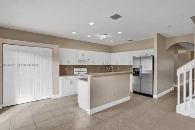 2316 SE 23rd Ter #2316, Homestead, FL 33035 - Photo 4