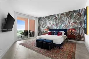 300 South Pointe Dr, Miami Beach, FL 33139 - Photo 10
