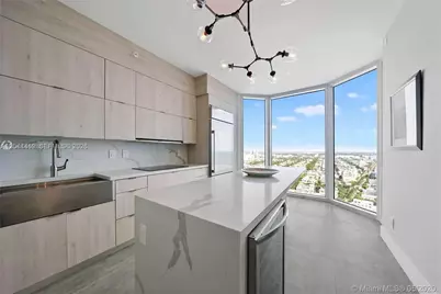 300 S Pointe Dr #3604, Miami Beach, FL 33139 - Photo 22
