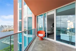 300 South Pointe Dr, Miami Beach, FL 33139 - Photo 70