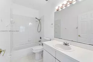 16035 Emerald Cove Rd, Weston, FL 33331 - Photo 26