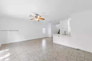 16035 Emerald Cove Rd, Weston, FL 33331 - Photo 2