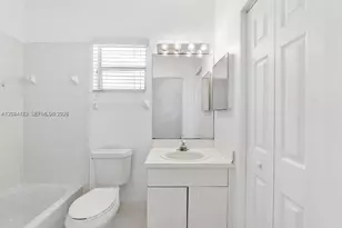 16035 Emerald Cove Rd, Weston, FL 33331 - Photo 24