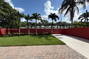 7753 NW 201st Terrace, Hialeah, FL 33015 - Photo 34