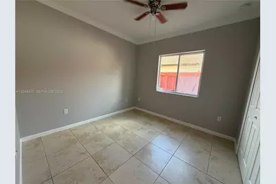 7753 NW 201st Ter, Hialeah, FL 33015 - Photo 26