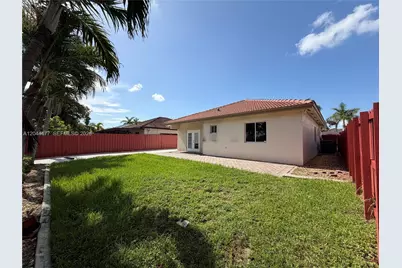 7753 NW 201st Ter, Hialeah, FL 33015 - Photo 38