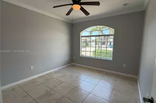7753 NW 201st Terrace, Hialeah, FL 33015 - Photo 20