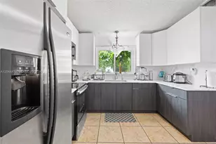 8014 SW 133rd Ct, Miami, FL 33183 - Photo 10