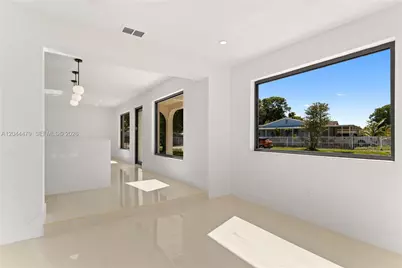 191 SE 6th Ave, Hialeah, FL 33010 - Photo 34