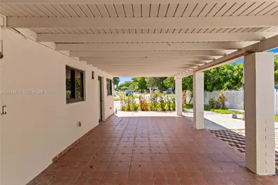 191 SE 6th Ave, Hialeah, FL 33010 - Photo 12