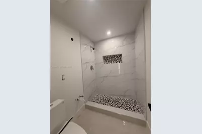 191 SE 6th Ave, Hialeah, FL 33010 - Photo 4