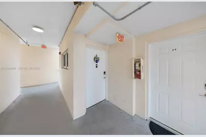 1553 SW 2nd St, Miami, FL 33135 - Photo 14