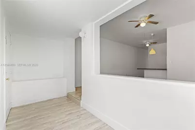 370 NE 55th St, Miami, FL 33137 - Photo 4