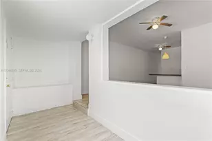 370 NE 55th St, Miami, FL 33137 - Photo 4